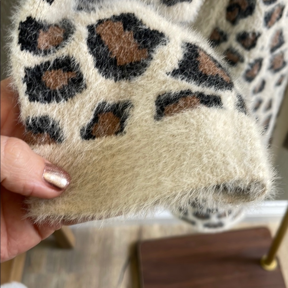 Michelle Nicole Teddy Jacket in Brown and cream cheetah with Plush Textu… - Picture 3 of 8